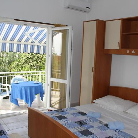 Apartmani Anitas Gradac  Exteriör bild