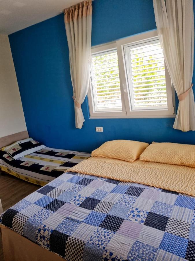 Apartmani Anitas Gradac  Exteriör bild